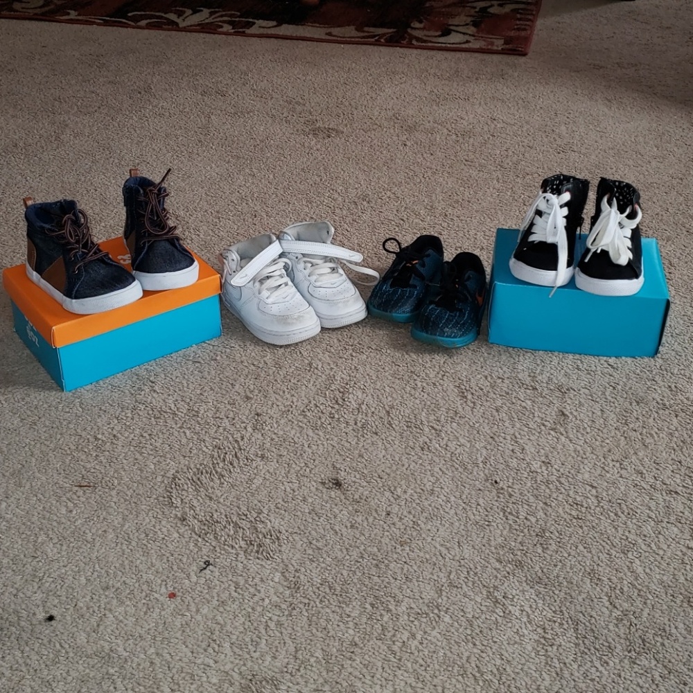 4 Pair Toddler Size 8 Shoes
